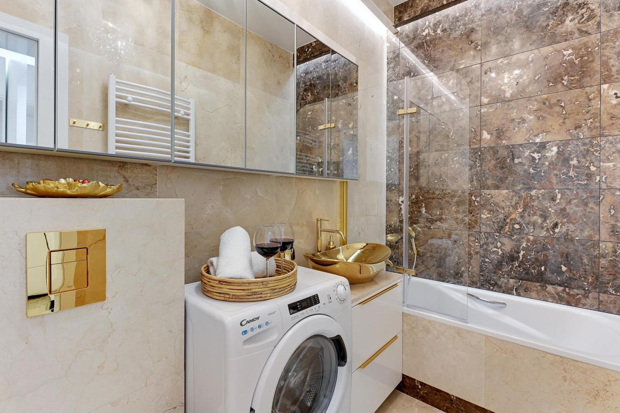 Granaria Kingdom & Happiness Premium Apartments By The River - Gratis Prosecco グダニスク エクステリア 写真